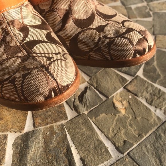 COACH Signature Brown Logo Bethany Wedge Mules 5.5 - Picture 9 of 11